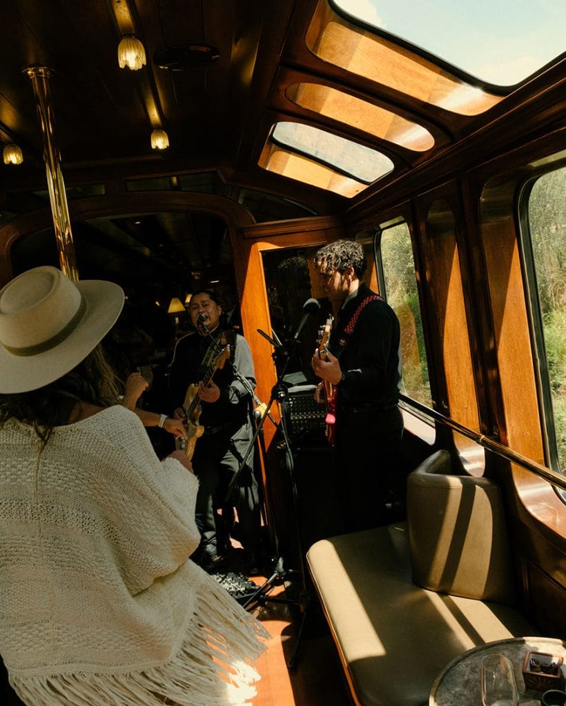 Tren Hiram Bingham 16