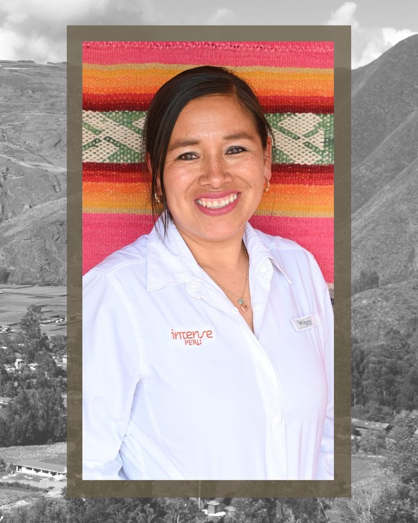 Sustainable and Authentic Peru Tours: Intense Peru Reaffirms Its Commitment to Women’s Empowerment 15 IG Grid Construction Carrusel Febrero Semana 1 03