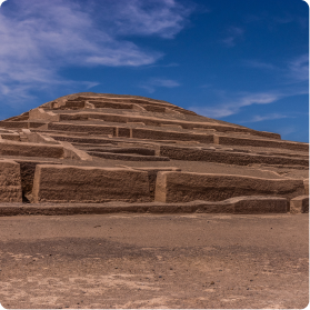 Cahuachi Citadel Tour